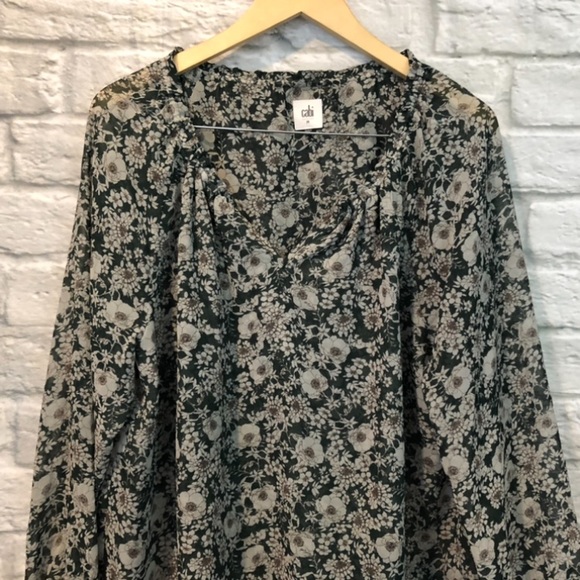 Women’s Cabi Size Medium Green Floral V-Neck Peasant Blouse #3765 - Picture 5 of 14